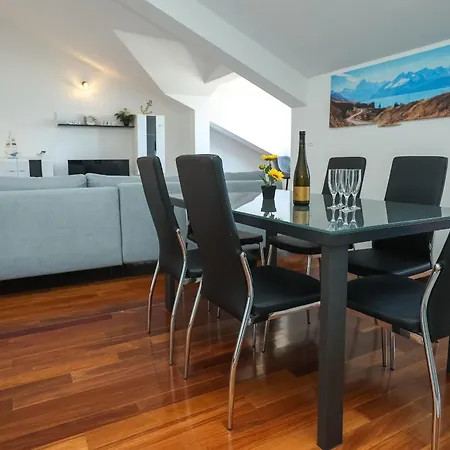 Апартаменты Seafront