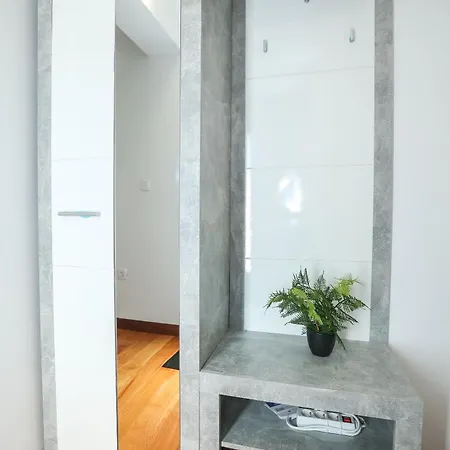 Seafront Apartment *