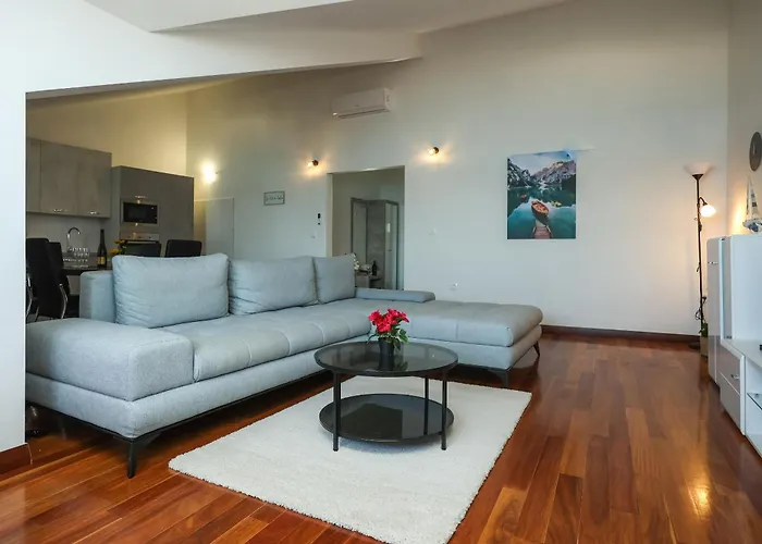 Seafront Apartamento Pašman