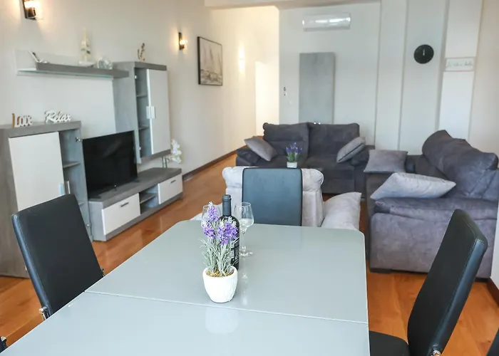 Seafront Lägenhet *