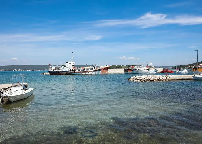 Lägenhet Seafront Pašman