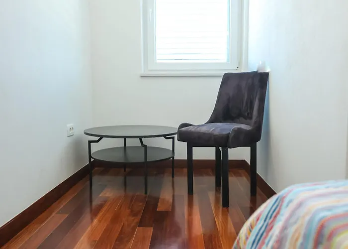 Seafront Apartamento Pašman